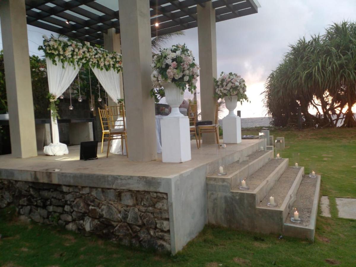 The Lighthouse Negombo Hotel ภายนอก รูปภาพ