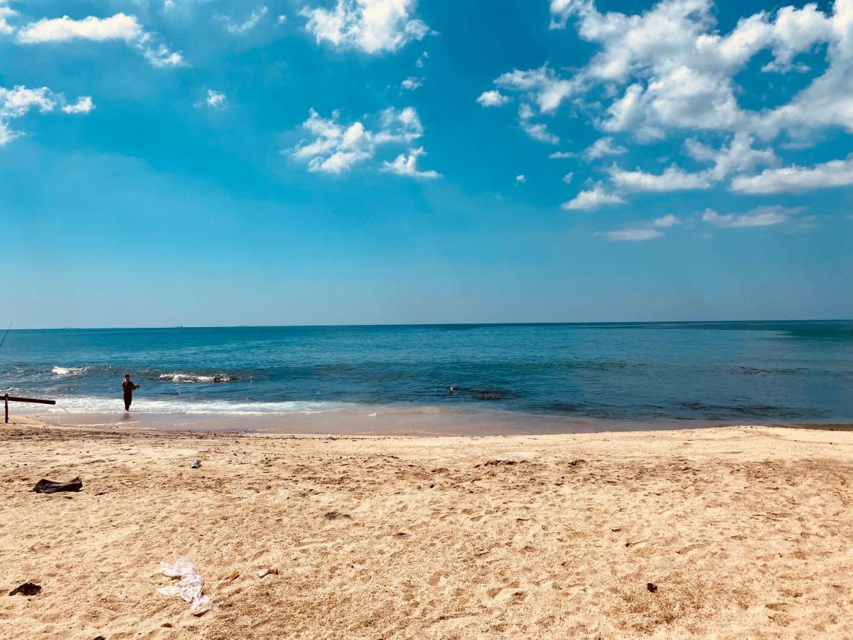 The Lighthouse Negombo Hotel ภายนอก รูปภาพ