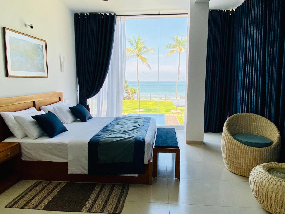 The Lighthouse Negombo Hotel ภายนอก รูปภาพ